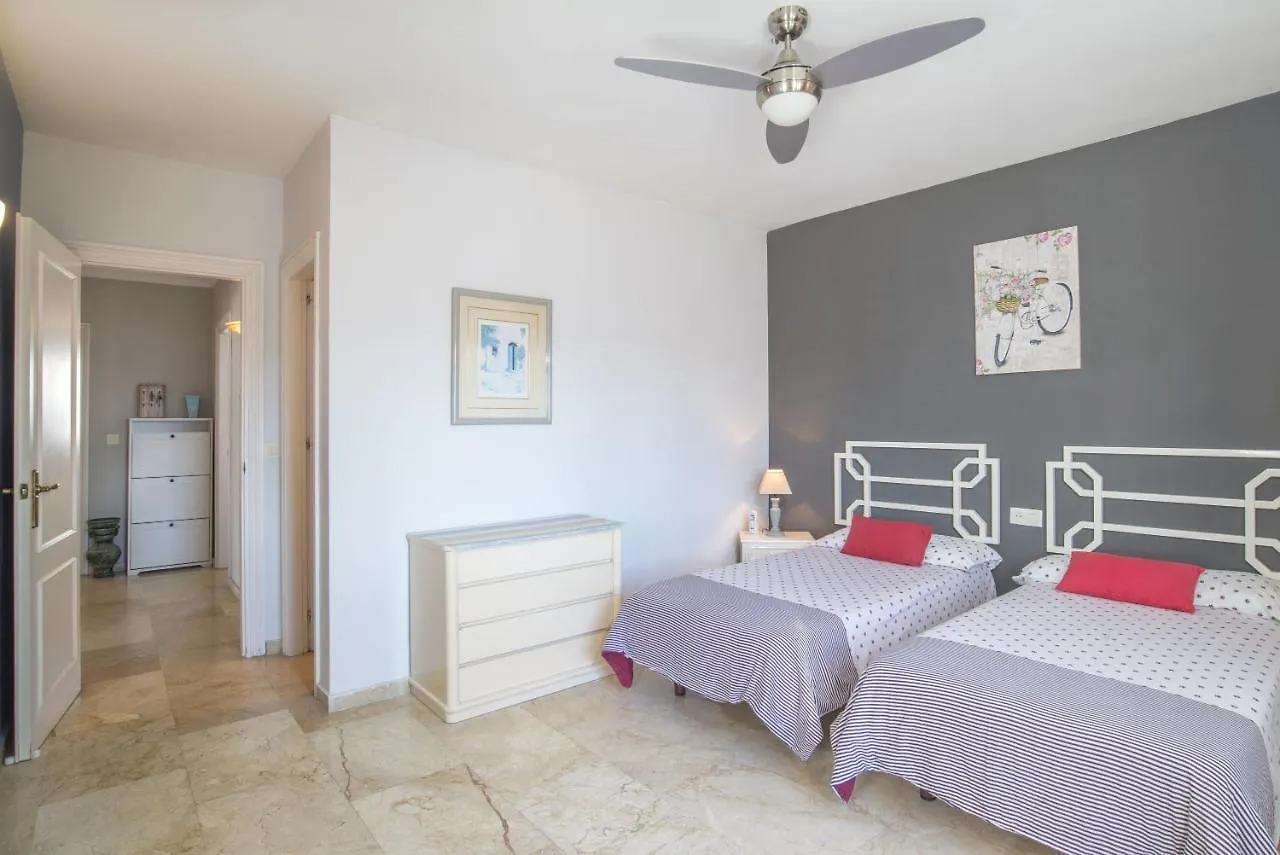 Apartamento Palmeras De Benavista Apartment Estepona